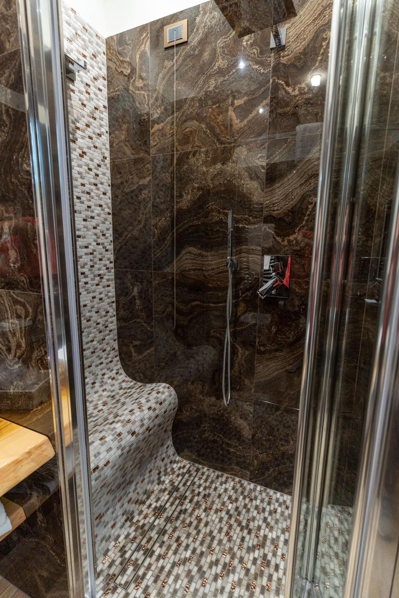 Suites Matteotti 57 Civitavecchia Dış mekan fotoğraf